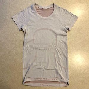 Lululemon Swiftly Tech Short Sleeve shirt